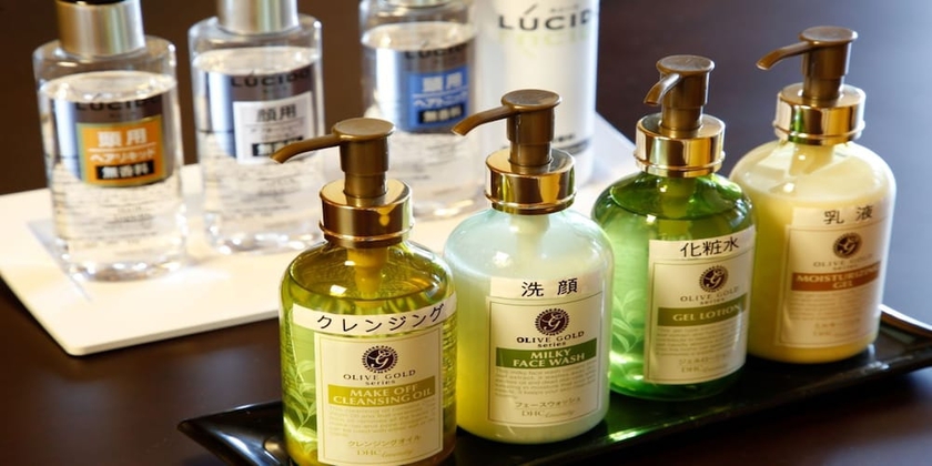 Imagen de la habitación del Hotel Yamanaka Spa Hanatsubaki. Foto 16