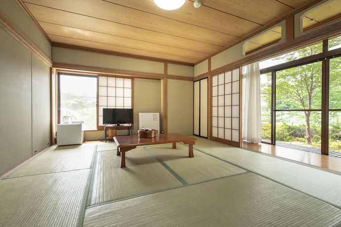 Imagen de la habitación del Hotel Yamanakako Ryokan RYOZAN. Foto 4