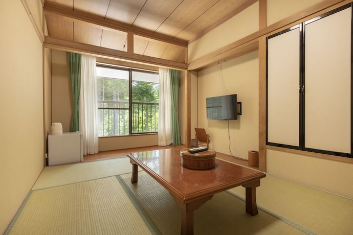 Imagen de la habitación del Hotel Yamanakako Ryokan RYOZAN. Foto 8