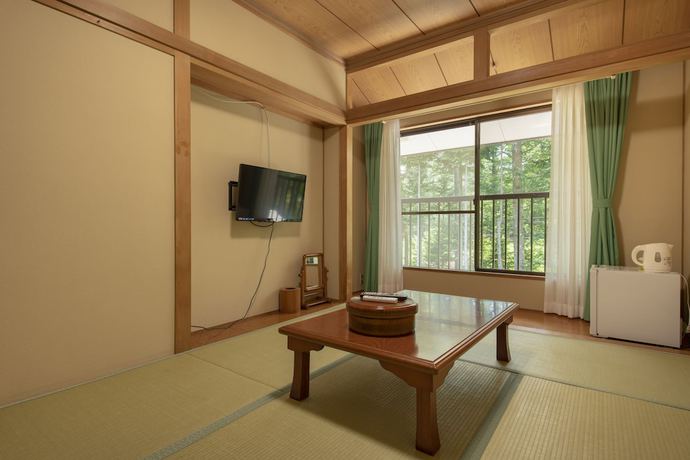 Imagen de la habitación del Hotel Yamanakako Ryokan RYOZAN. Foto 12