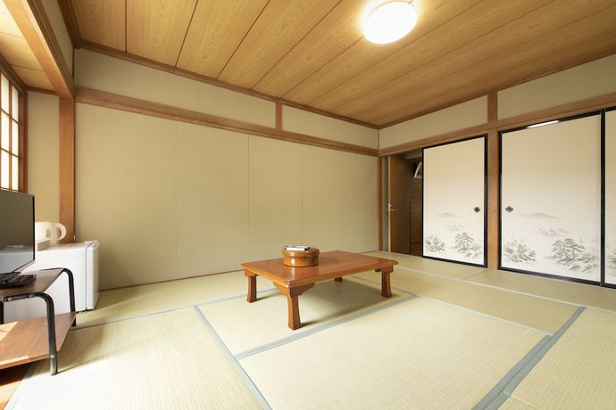Imagen de la habitación del Hotel Yamanakako Ryokan RYOZAN. Foto 13