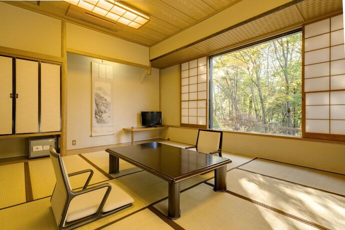 Imagen de la habitación del Hotel Yamanakako Shuzanso. Foto 17