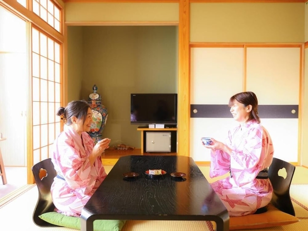 Imagen de la habitación del Hotel Yamano Takohei. Foto 5