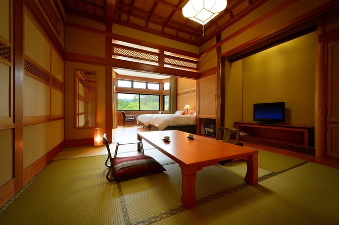 Imagen de la habitación del Hotel Yamanokami Onsen Yuukaen. Foto 9