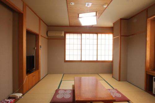 Imagen de la habitación del Hotel Yamasanso. Foto 18