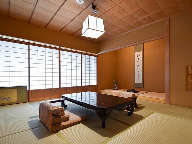 Imagen de la habitación del Hotel Yamatoya Besso. Foto 10