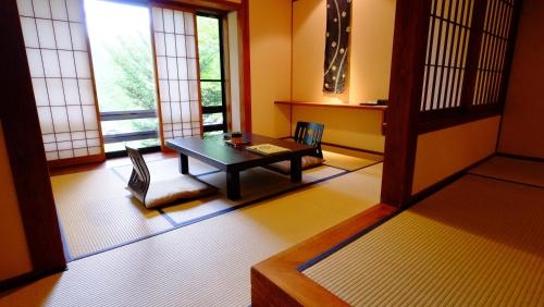Imagen de la habitación del Hotel Yamazatonoiori Soene. Foto 6
