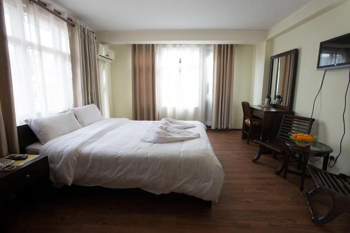 Imagen de la habitación del Hotel Yambu. Foto 7