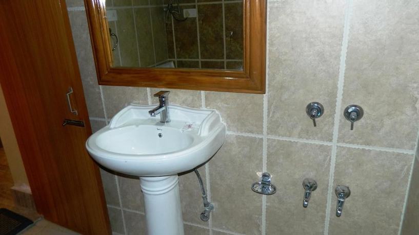 Imagen de la habitación del Hotel Yamini. Foto 5