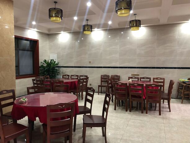 Imagen general del Hotel Yan Ting Ju Inn. Foto 1