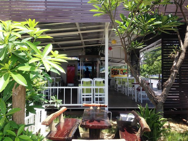 Imagen de los exteriores del Hotel Yanadin Serviced Apartment. Foto 11