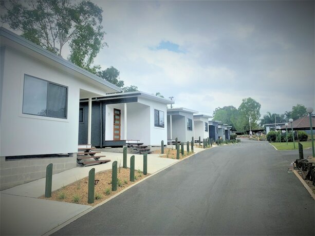 Imagen general del Hotel Yandina Caravan Park. Foto 10