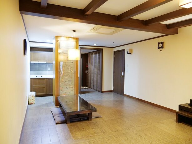 Imagen de la habitación del Hotel Yangji Pine Resort. Foto 21