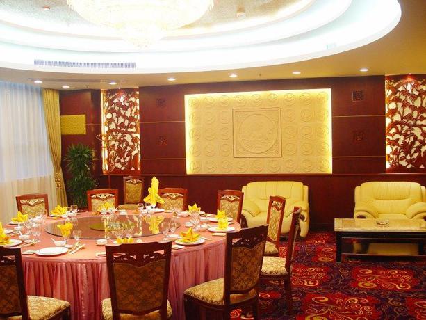 Imagen del bar/restaurante del Hotel Yangjiang Hotspring. Foto 2