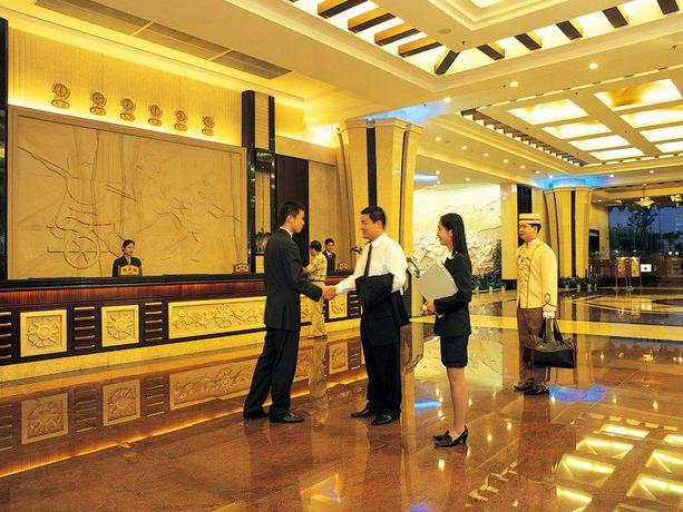 Imagen de los interiores del Hotel Yangjiang Hotspring. Foto 9