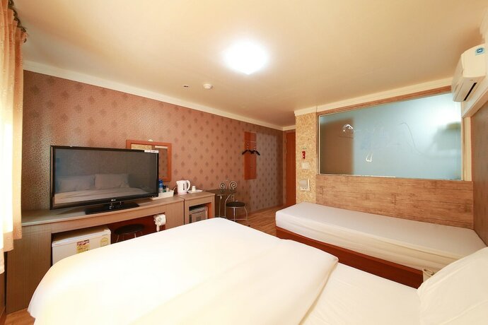 Imagen general del Hotel Yangju Y. Foto 2