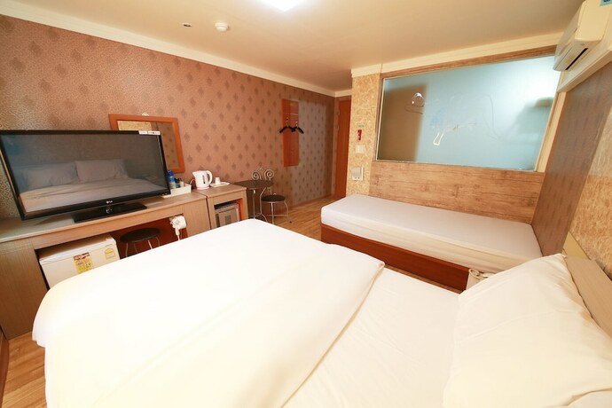 Imagen general del Hotel Yangju Y. Foto 13