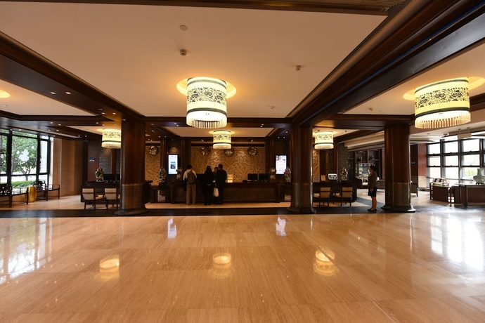 Imagen de los interiores del Hotel Yangming Springs and Spa Resort. Foto 11