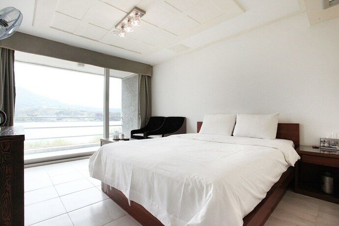 Imagen de la habitación del Hotel Yangpyeong Liebe. Foto 27