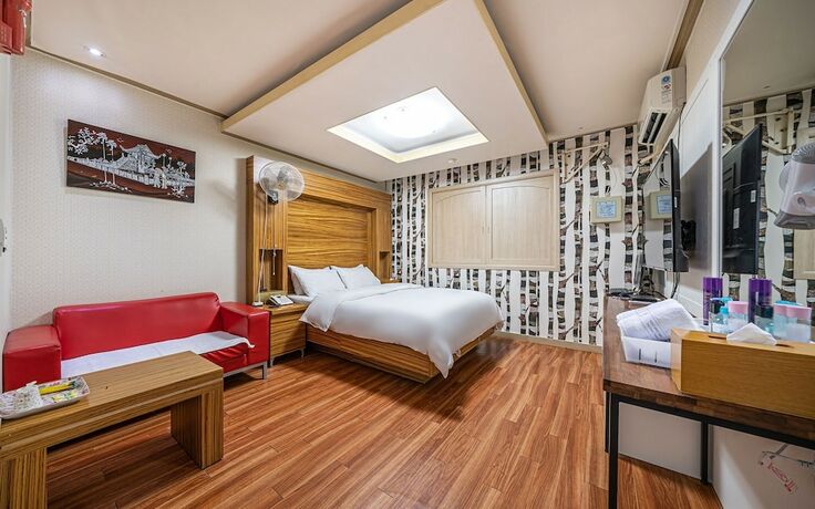 Imagen de la habitación del Hotel Yangpyeong New York. Foto 16