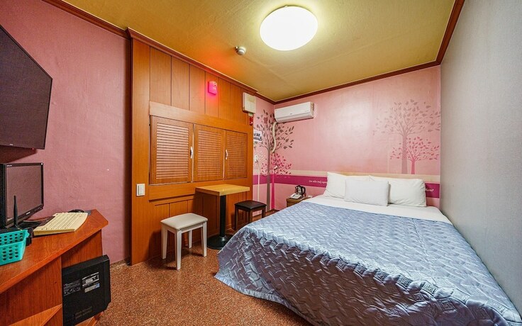 Imagen de la habitación del Hotel Yangpyeong Rose Park. Foto 13