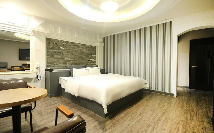Imagen de la habitación del Hotel Yangsan Bukbudong Insta. Foto 11