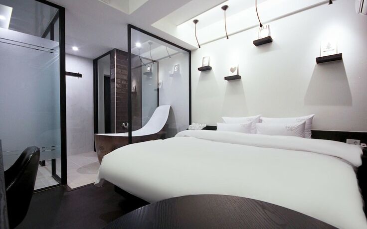 Imagen de la habitación del Hotel Yangsan Bukbudong Pasta. Foto 16