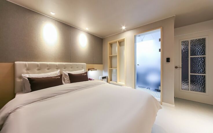 Imagen de la habitación del Hotel Yangsan Bukdong The Bams. Foto 14
