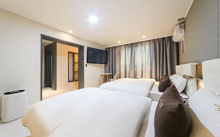 Imagen de la habitación del Hotel Yangsan Bukdong The Bams. Foto 15
