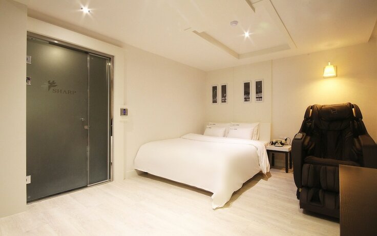 Imagen de la habitación del Hotel Yangsan Deokgye Sharp. Foto 15