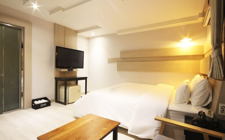 Imagen general del Hotel Yangsan Deokgye Sharp. Foto 4