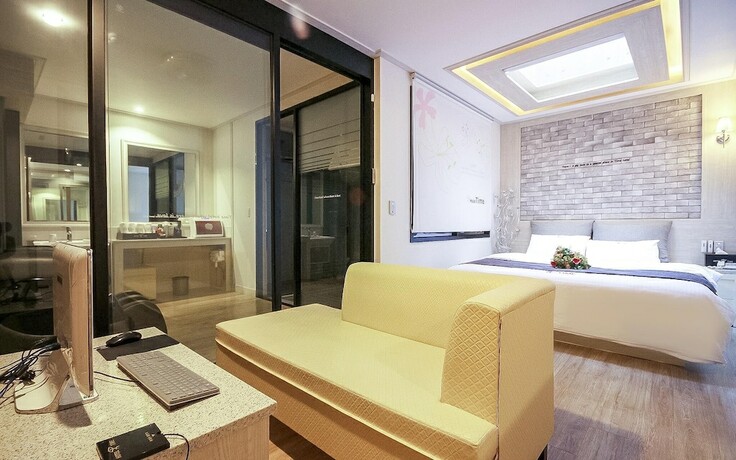 Imagen general del Hotel Yangsan Mulgeum Time. Foto 3