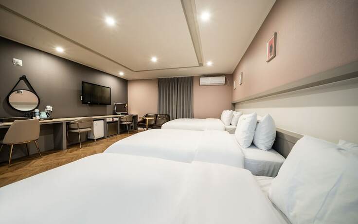 Imagen de la habitación del Hotel Yangsan Seoksan Haru. Foto 14