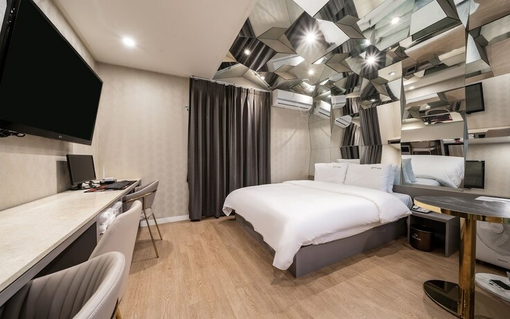 Imagen de la habitación del Hotel Yangsan Seoksan Haru. Foto 16