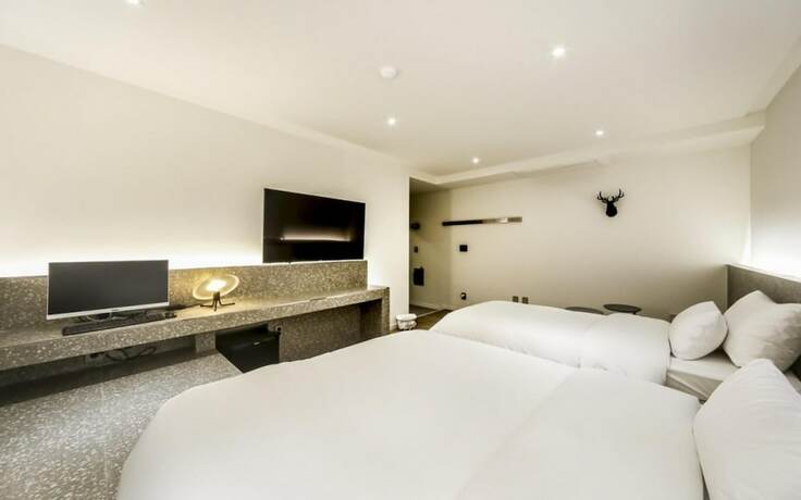 Imagen de la habitación del Hotel Yangsan The Terrazzo. Foto 20