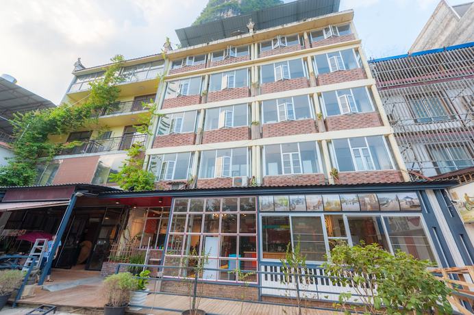 Imagen de los interiores del Hotel Yangshuo 9 Time. Foto 18