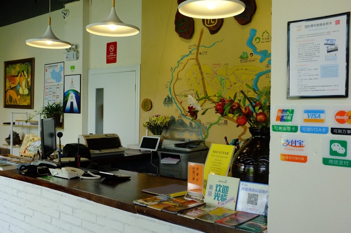 Imagen de los interiores del Hotel Yangshuo Eden Inn. Foto 19