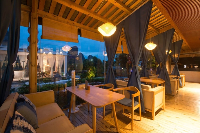 Imagen de los interiores del Hotel Yangshuo Lightheart Homestay. Foto 19