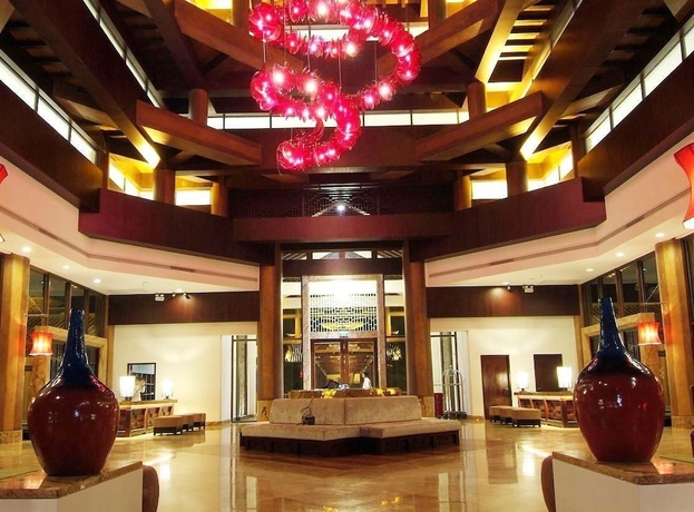 Imagen de los interiores del Hotel Yangshuo Resort. Foto 18