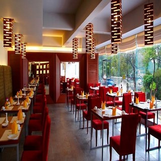 Imagen del bar/restaurante del Hotel Yangshuo Tangrenjie. Foto 2