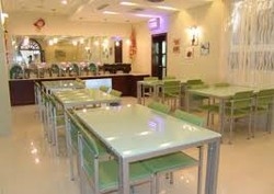 Imagen del bar/restaurante del Hotel Yangtse River Hotels (Jiqing Street). Foto 2