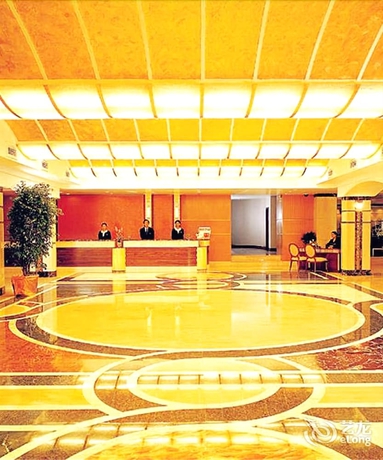 Imagen de los interiores del Hotel Yangtze Hotel. Foto 19