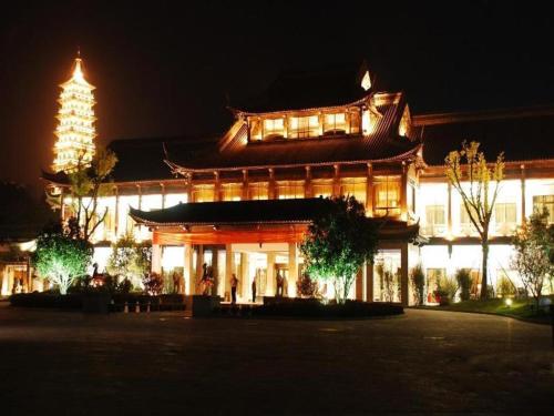 Imagen general del Hotel Yangzhou Hentique Huijin Resort. Foto 9