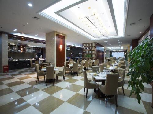 Imagen general del Hotel Yangzhou Pearl International. Foto 6