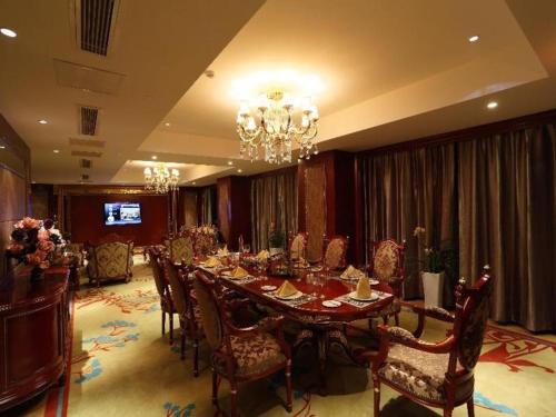 Imagen general del Hotel Yangzhou Pearl International. Foto 10