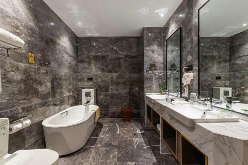 Imagen general del Hotel Yangzi International. Foto 11