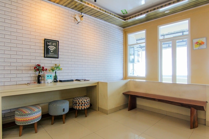 Imagen de los interiores del Hotel Yani Homestay. Foto 16