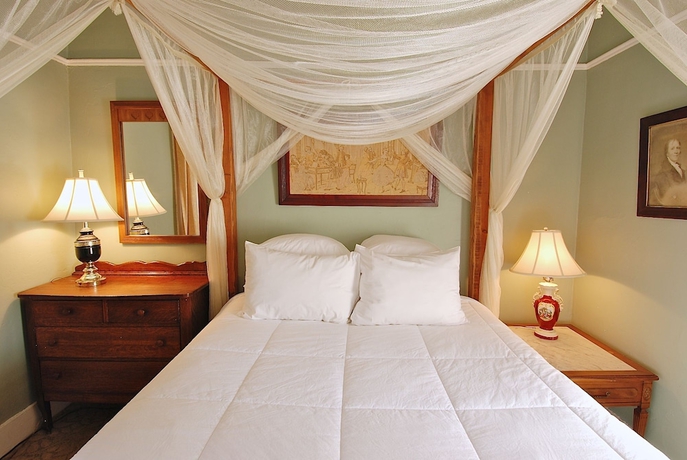 Imagen de la habitación del Hotel Yankee Peddler Inn. Foto 6