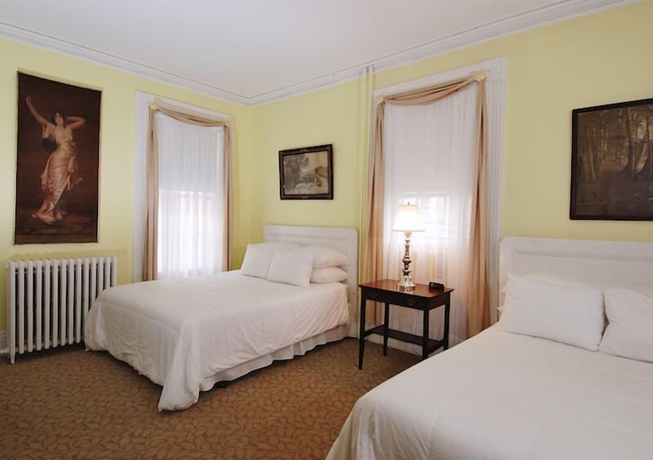 Imagen de la habitación del Hotel Yankee Peddler Inn. Foto 9