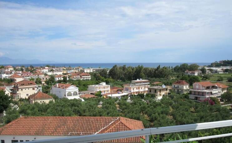 Imagen general del Hotel Yanna Studios. Foto 10
